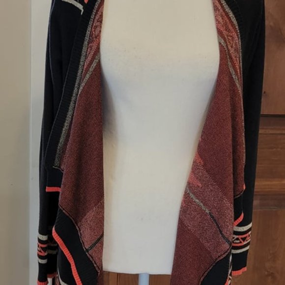 Hooked Up by IO Women'  Aztec Design Side Hi Low Open Long  Sleeve Cardigan M - Picture 9 of 12
